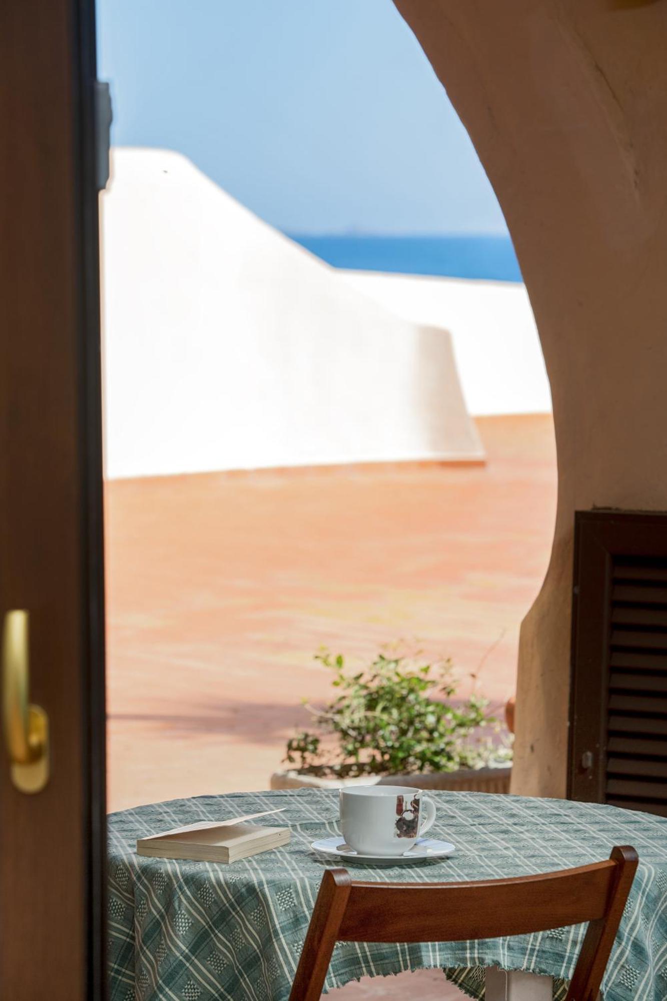 Residence La Marmorata Santa Teresa Gallura Buitenkant foto