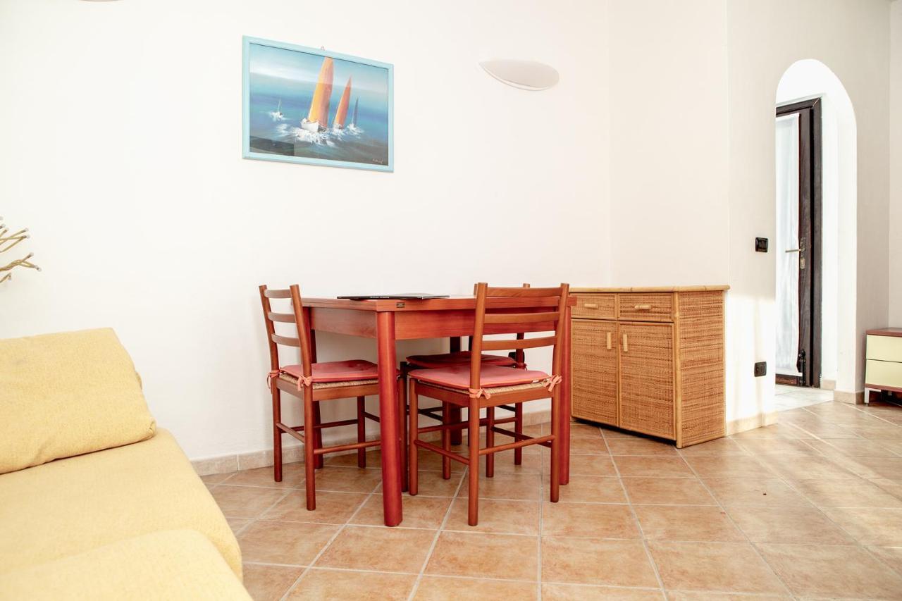 Residence La Marmorata Santa Teresa Gallura Buitenkant foto