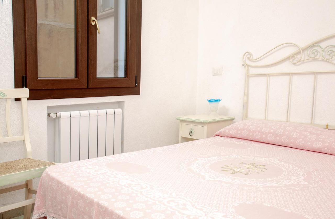 Residence La Marmorata Santa Teresa Gallura Buitenkant foto